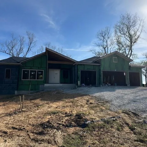 $979,950 | 5301 North 104th Street, Kansas City, KS 66109