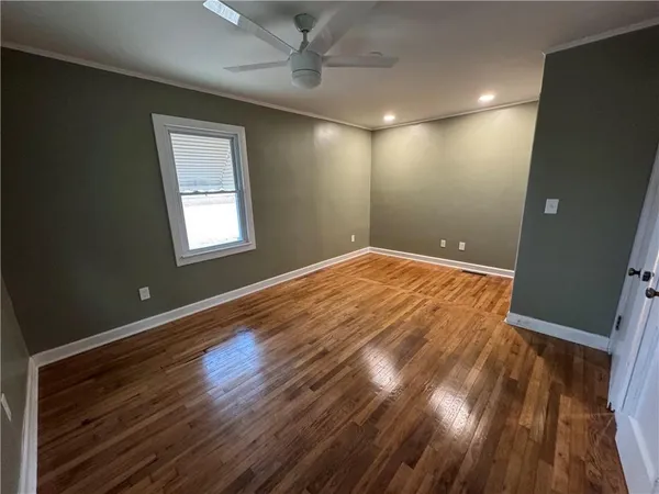 $1,995 | 649 Valley Brook Road, Scottdale, GA 30079