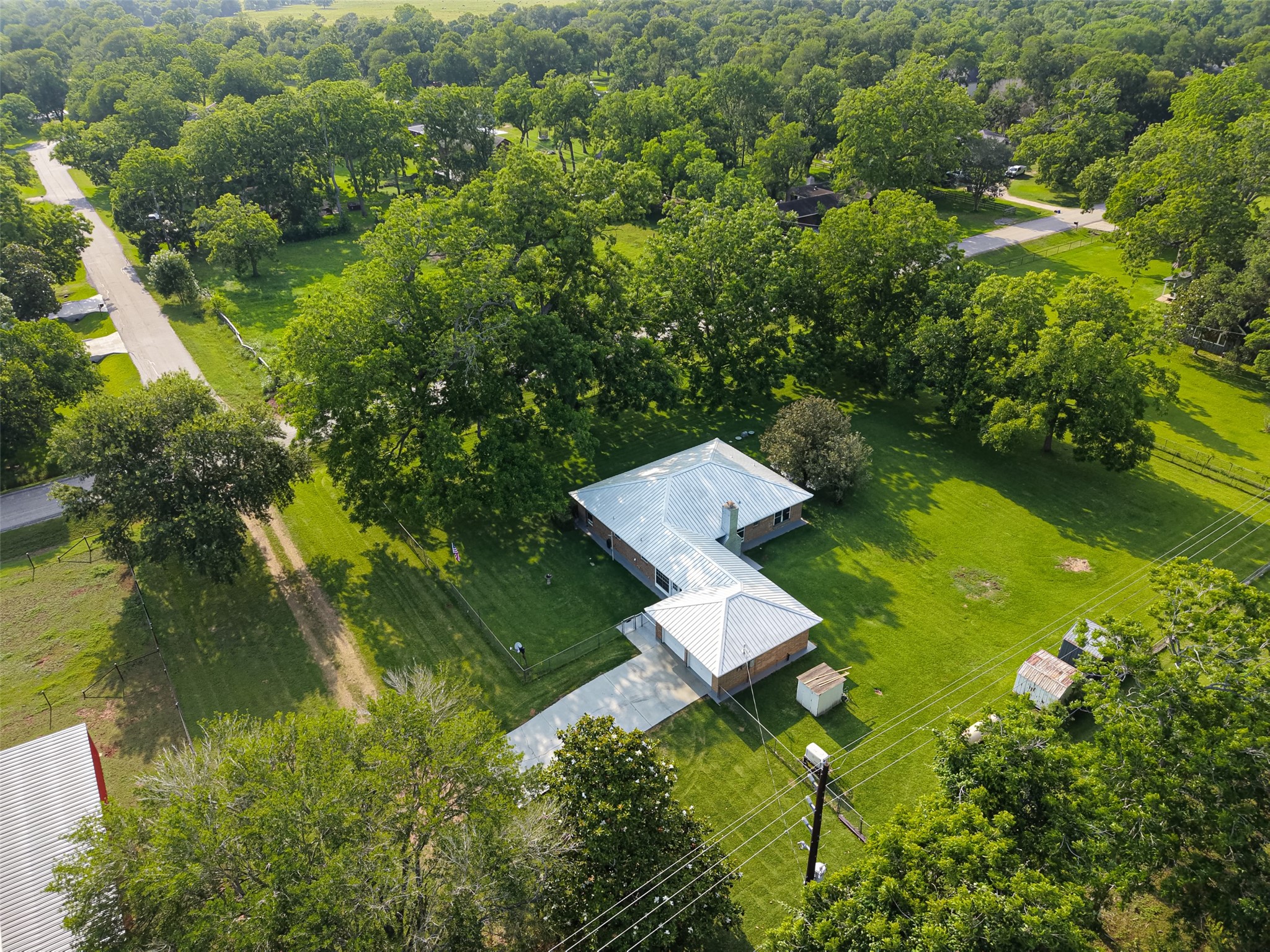1004 Wagon Road Simonton, TX 77485 - Photo 37 of 40