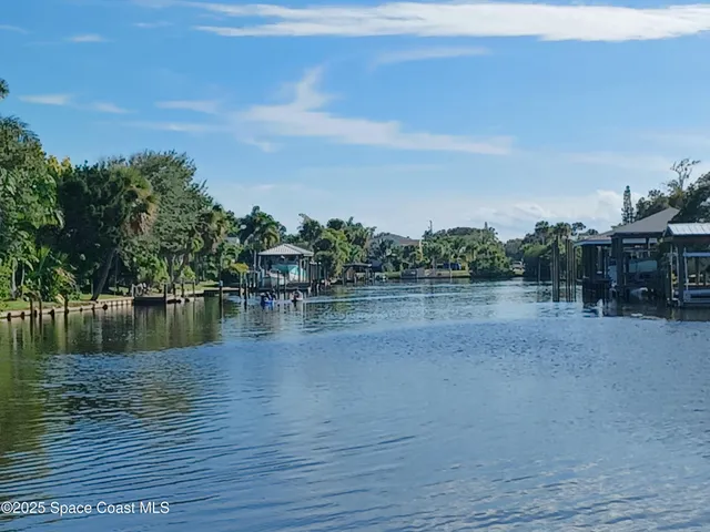 $770,000 | 105 Aucila Road, Cocoa Beach, FL 32931