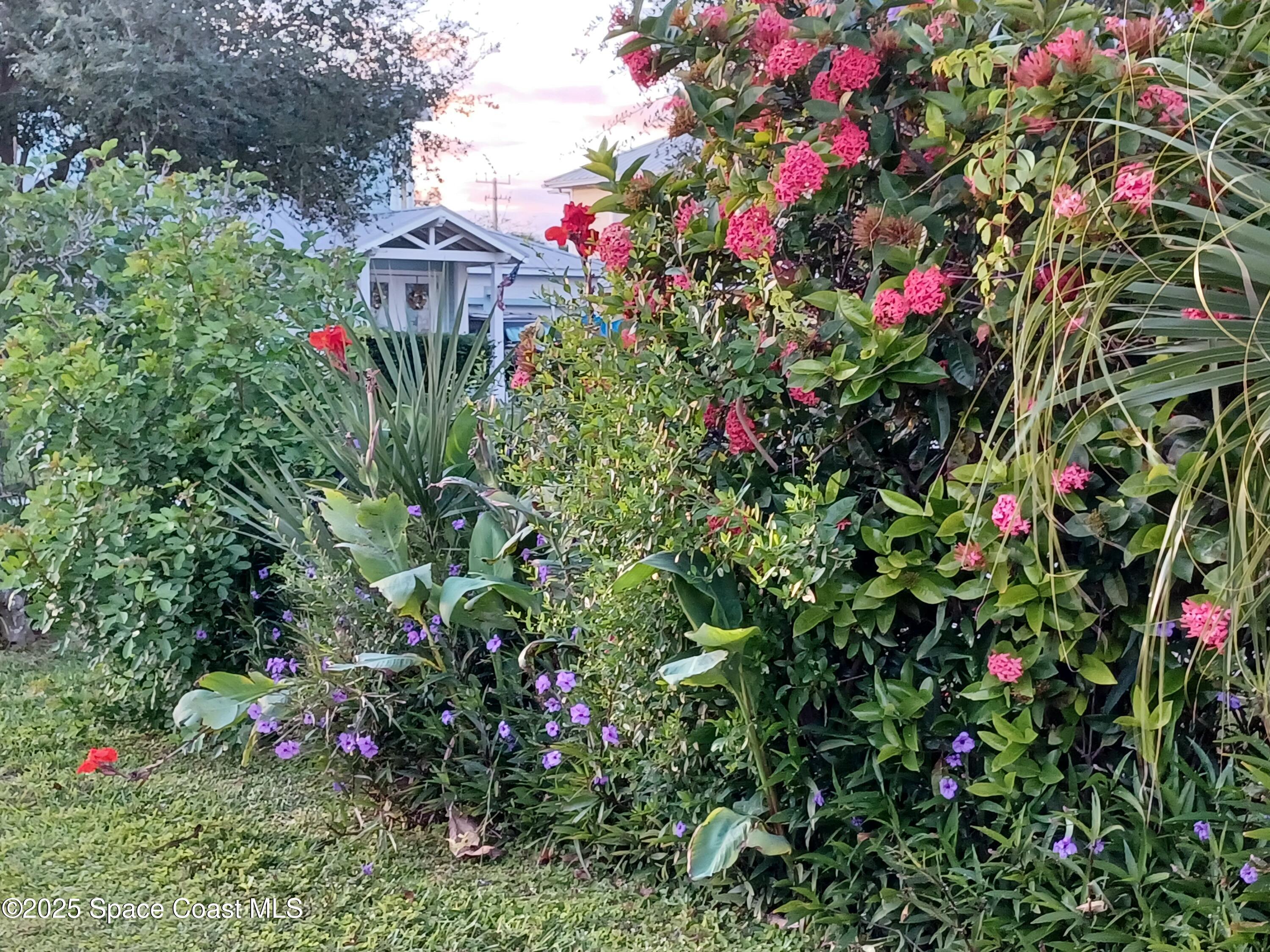 105 Aucila Road Cocoa Beach, FL 32931 - Photo 12 of 25 20251030_182349