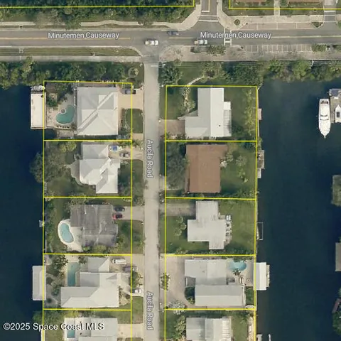 $770,000 | 105 Aucila Road, Cocoa Beach, FL 32931