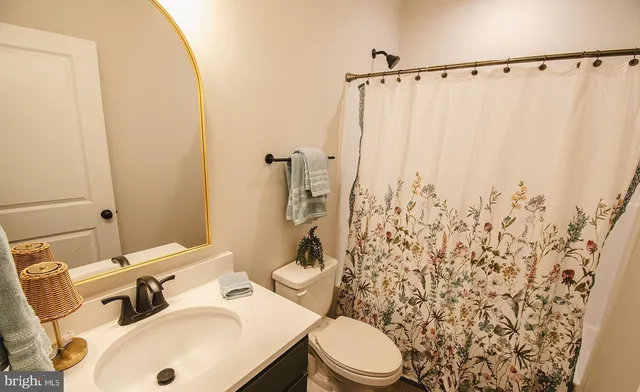 $429,000 | 8 Kauffmans Mill Road, Luray, VA 22835