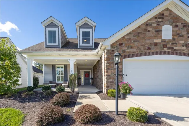 a front view of house with yard