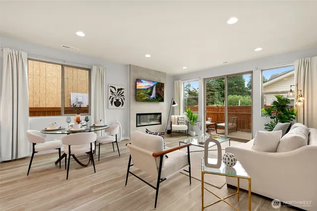 $799,900 | 12510 Southeast 256th Place, Unit 7, Kent, WA 98030