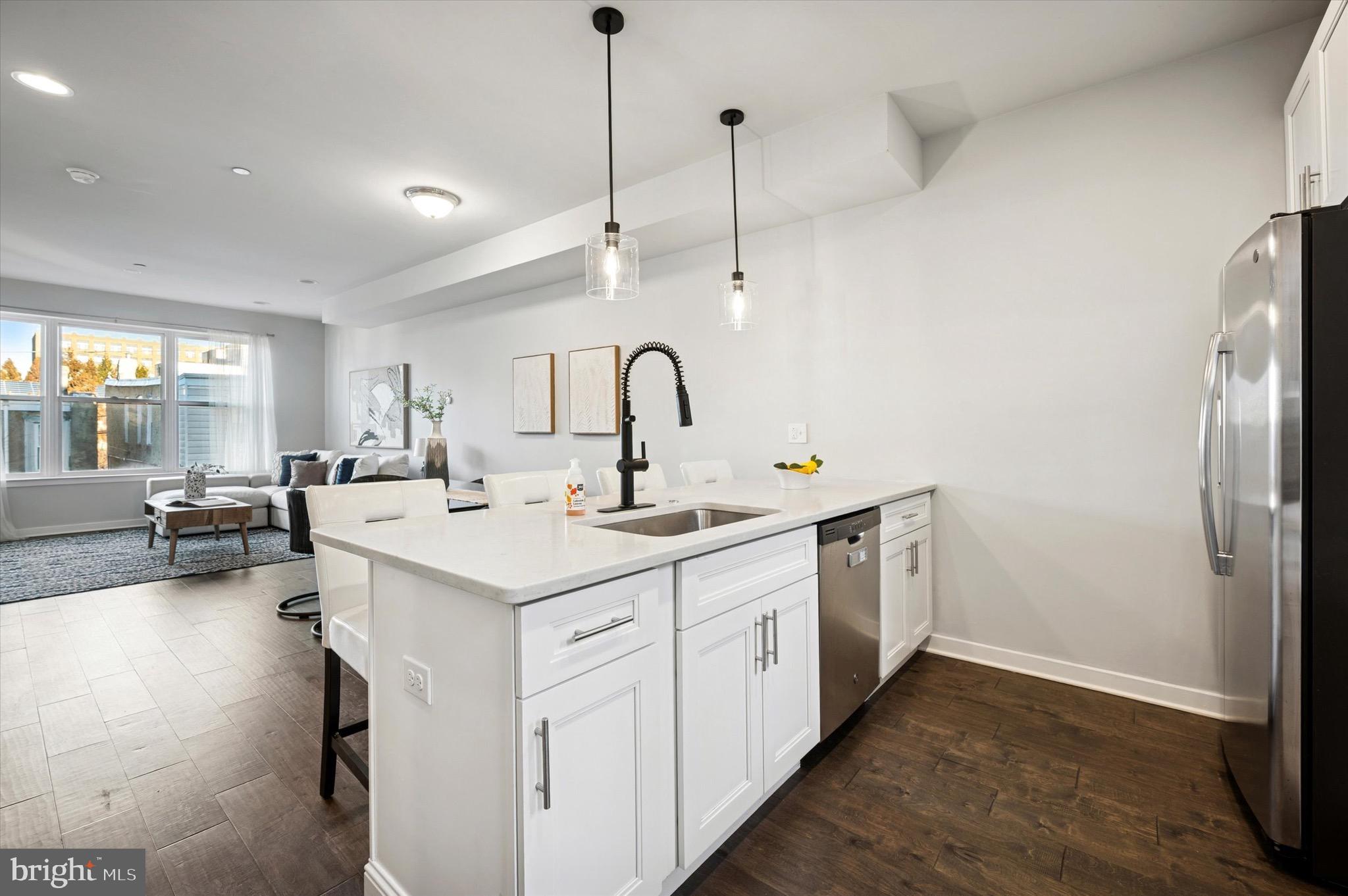 443 Shurs Lane, Unit 17 Philadelphia, PA 19128 - Photo 8 of 24