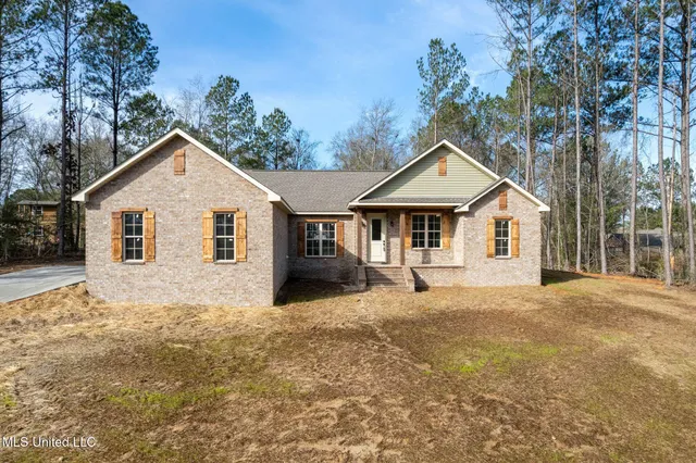 $289,900 | 21 Fall Branch, Sumrall, MS 39482