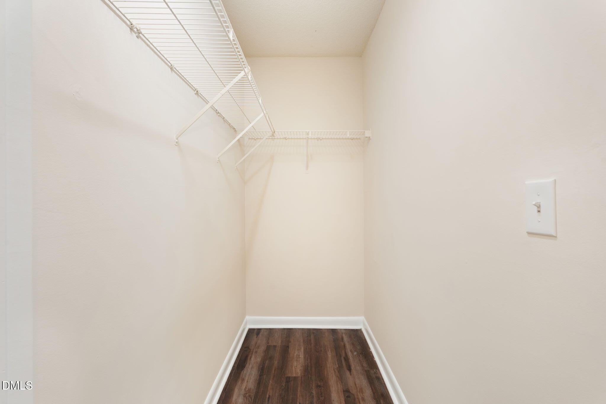 1420 Collegiate Circle Raleigh, NC 27606 - Photo 11 of 30