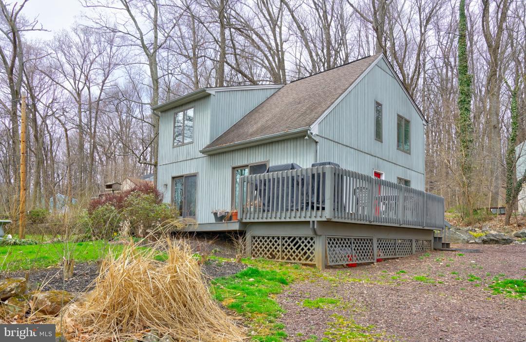 2379 Schaffer Road Pottstown, PA 19464 - Photo 3 of 25 Gallery Image 3