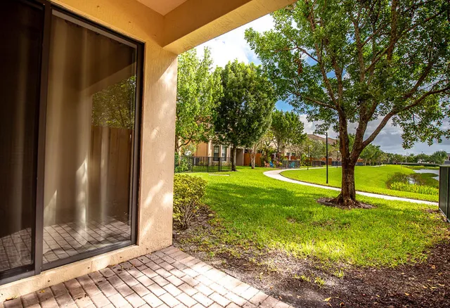 $3,700 | 10283 Wellington Parc Drive, Wellington, FL 33449