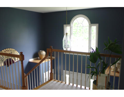 14 Field Pond Road Milford, MA 01757 - Photo 8 of 16 Gallery Image 8