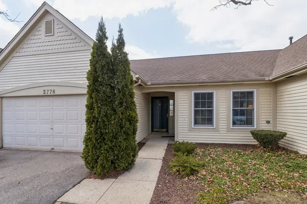 $329,000 | 2778 North Augusta Drive, Wadsworth, IL 60083