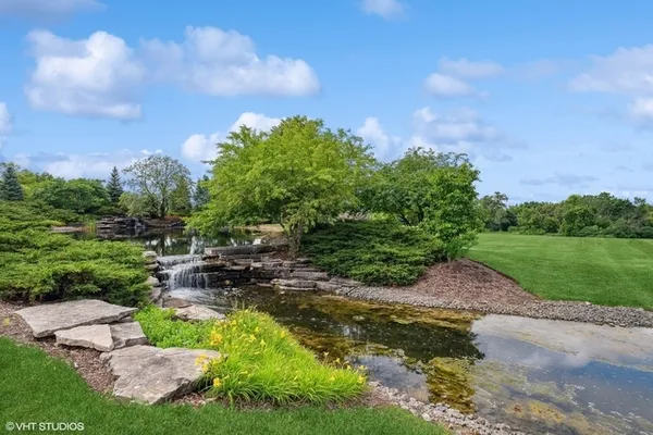 $329,000 | 2778 North Augusta Drive, Wadsworth, IL 60083