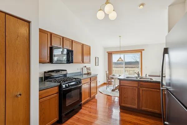 $329,000 | 2778 North Augusta Drive, Wadsworth, IL 60083