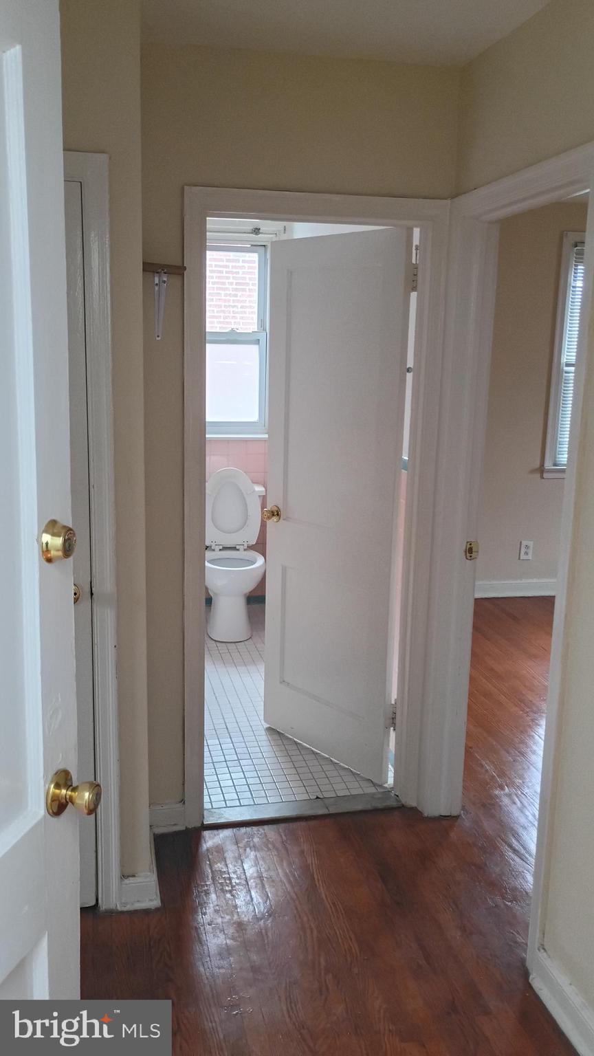1629 Murdoch Road, Unit B2 Philadelphia, PA 19150 - Photo 5 of 9
