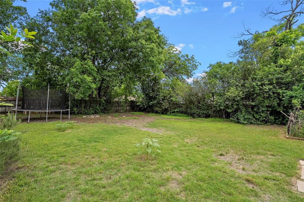 2530 Colcord Avenue Waco, TX 76707 - Photo 31 of 35
