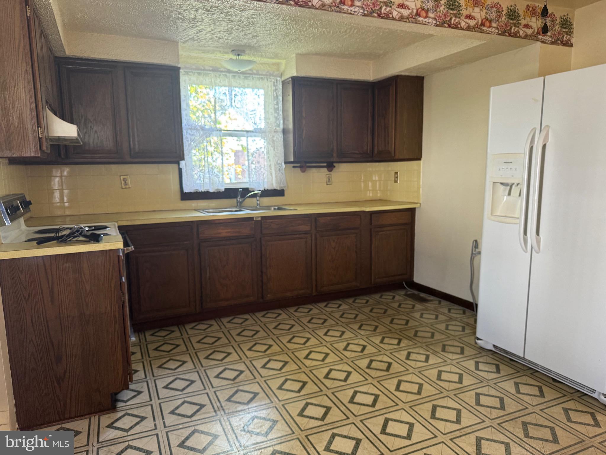 3037 Papermill Road Winchester, VA 22601 - Photo 3 of 6 Gallery Image 3