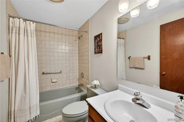 $214,900 | 5291 Chestnut Ridge Road, Unit G, Orchard Park, NY 14127