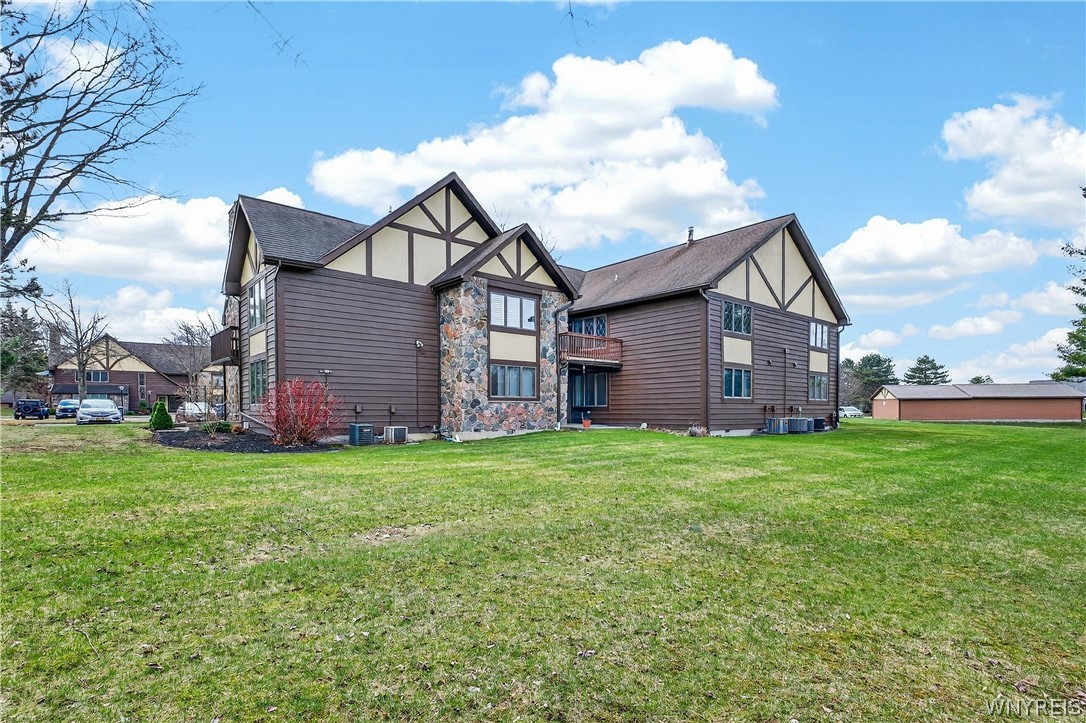 5291 Chestnut Ridge Road, Unit G Orchard Park, NY 14127 - Photo 4 of 26