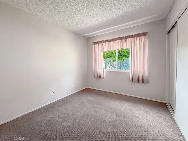 $919,000 | 1401 Calle De Oro, Thousand Oaks, CA 91360