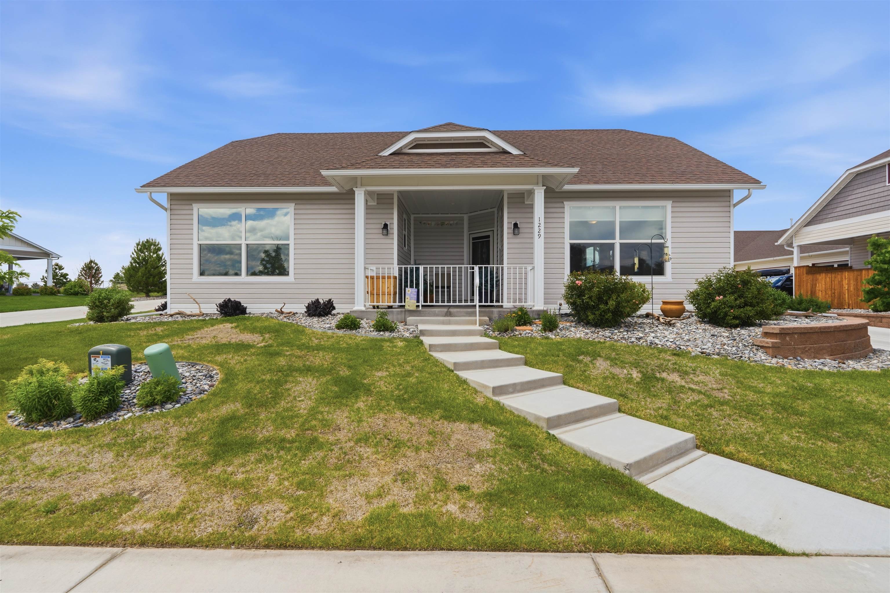1229 Periwinkle Street Fruita, CO 81521 - Photo 4 of 38