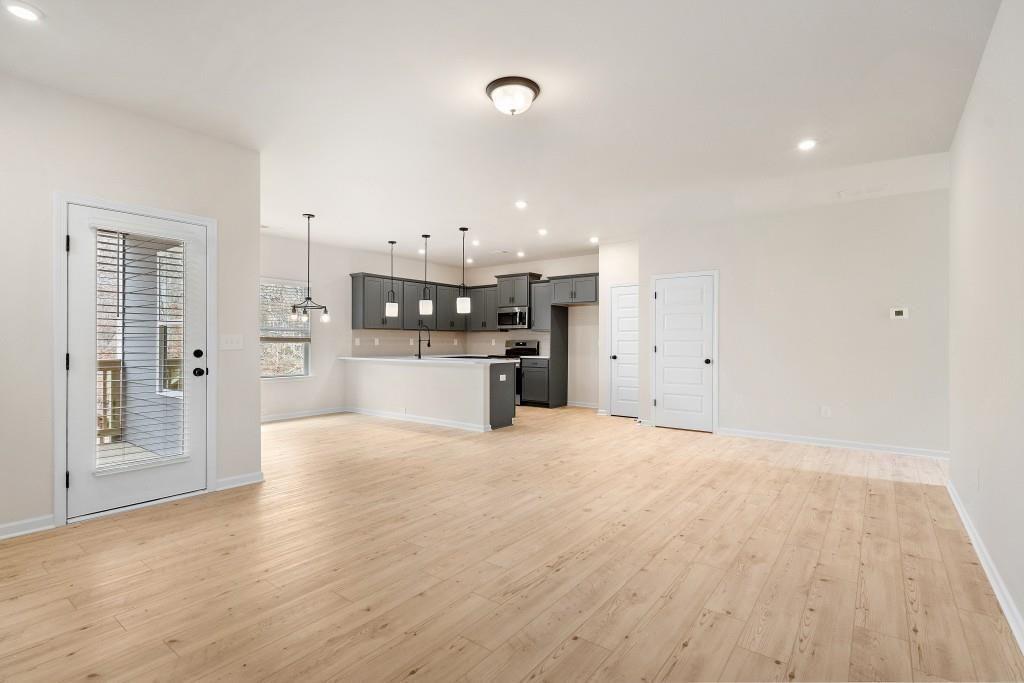 130 Red Oak Lane Calhoun, GA 30701 - Photo 12 of 36