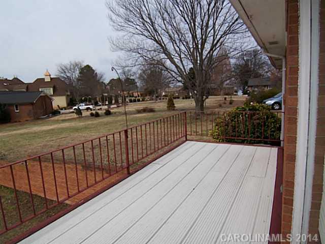 22511 Torrence Chapel Road Cornelius, NC 28031 - Photo 14 of 16 Gallery Image 14