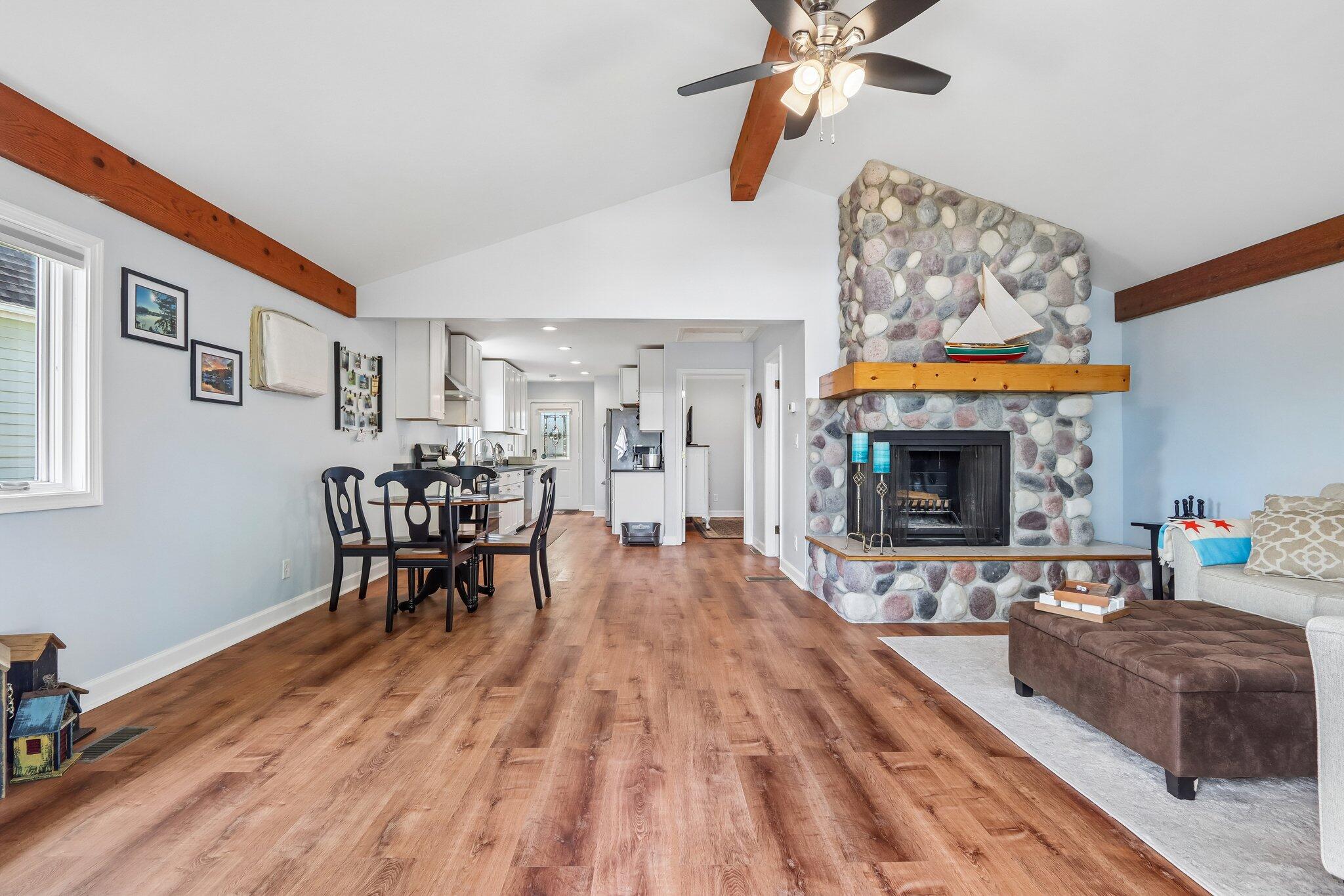 131 Riverside Drive Waterford, WI 53185 - Photo 10 of 55 LIVING ROOM W/ NFP