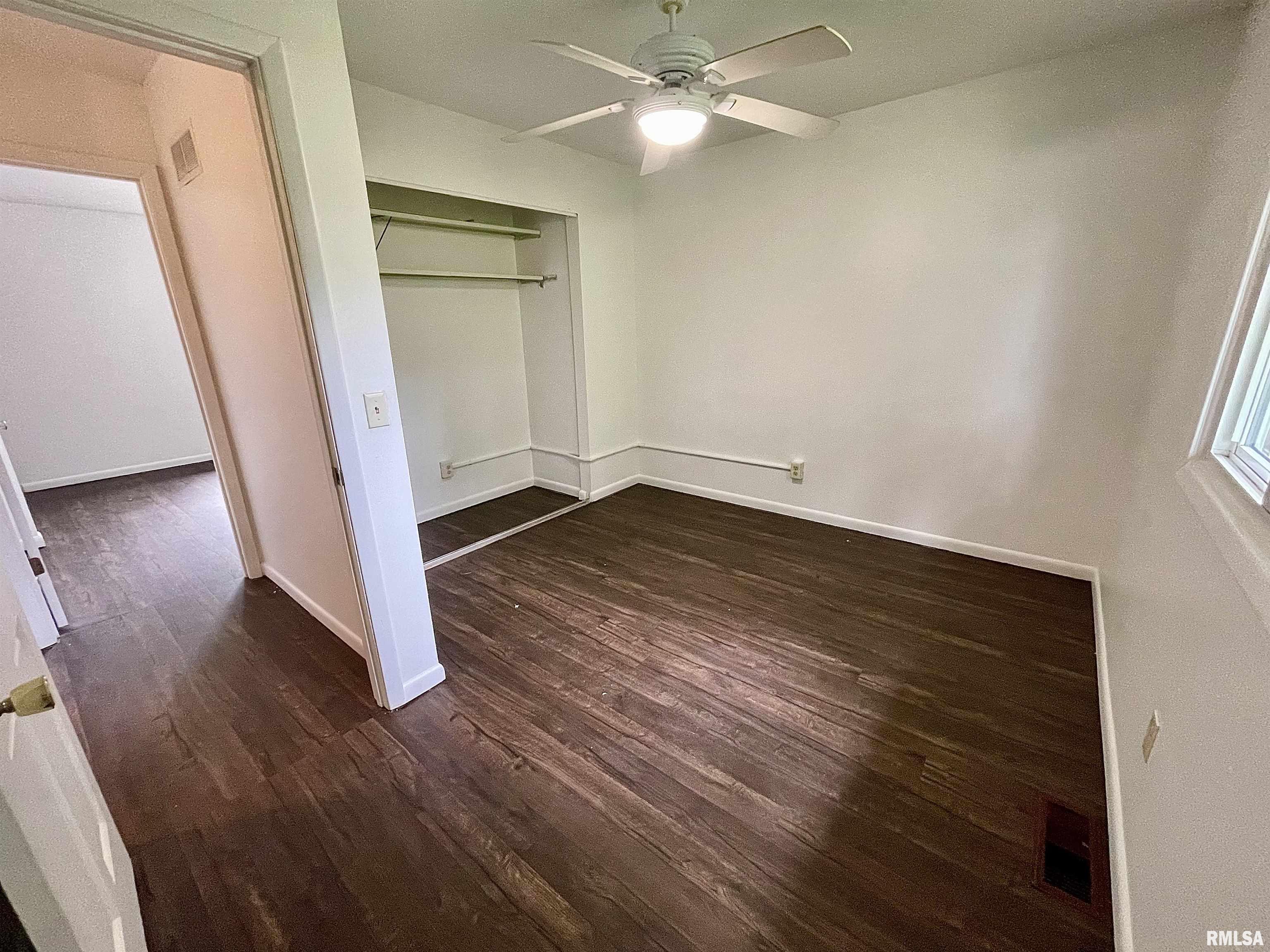 15 Cedar Drive Macomb, IL 61455 - Photo 11 of 27