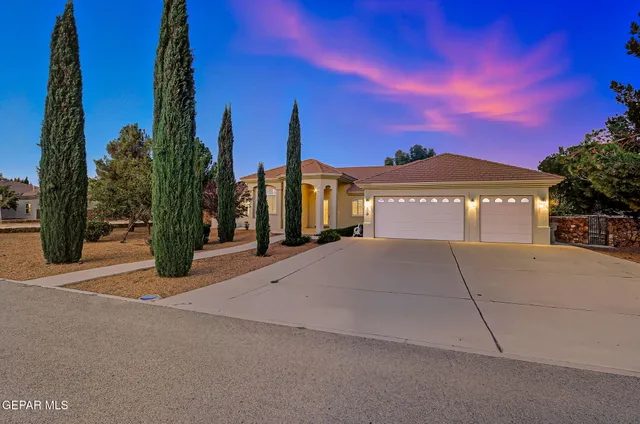 $850,000 | 5512 Woodfield Drive, El Paso, TX 79932