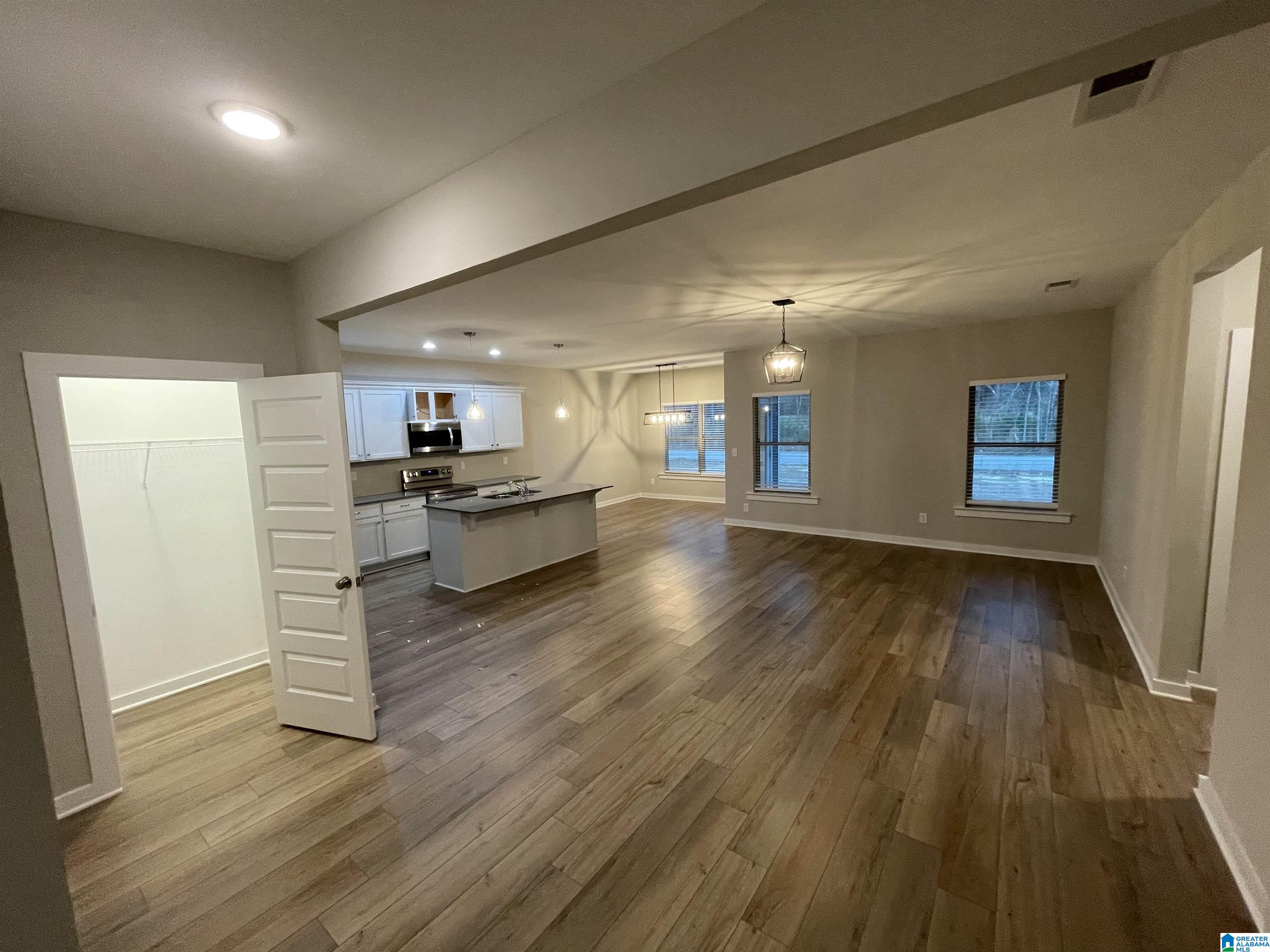 475 Troubadour Lane Jasper, AL 35501 - Photo 3 of 7