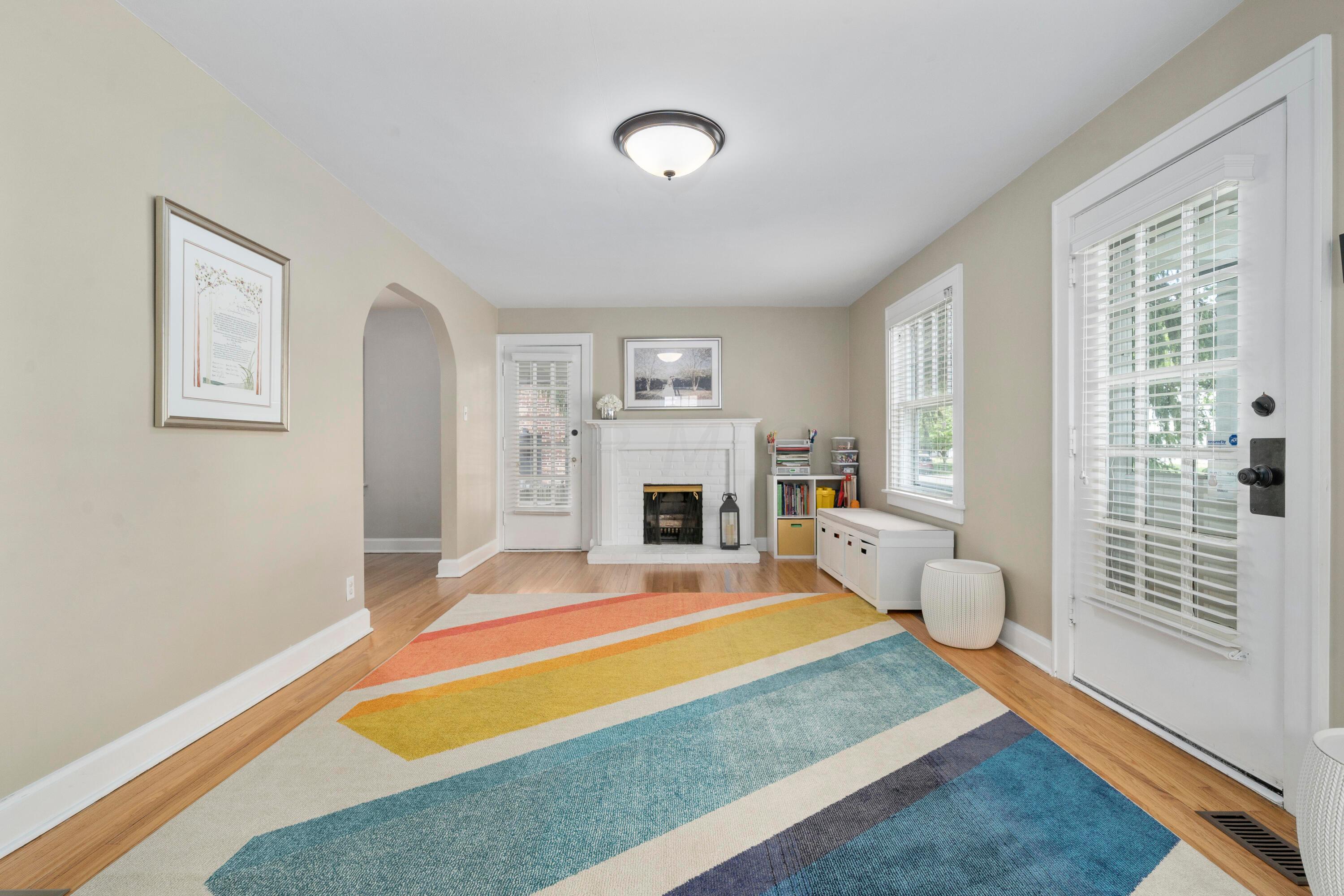 859 South Remington Road Bexley, OH 43209 - Photo 8 of 64 DSC05731