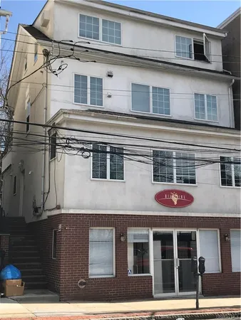 $2,900 | 34 Main Street, Unit 3, Dobbs Ferry, NY 10522