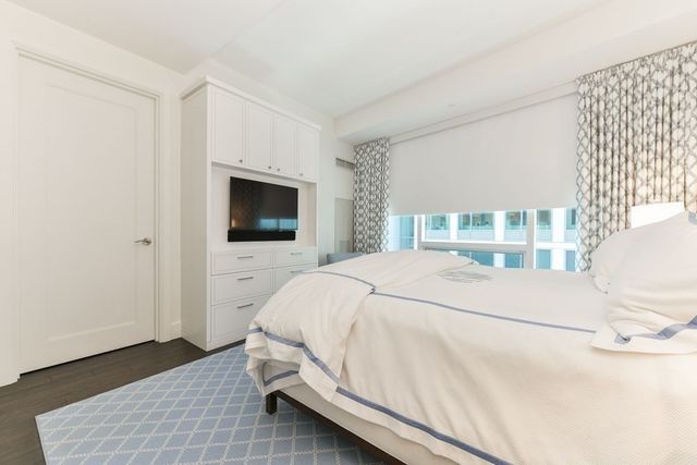 $2,871,500 | 22 Liberty, Unit 3M, Boston, MA 02210