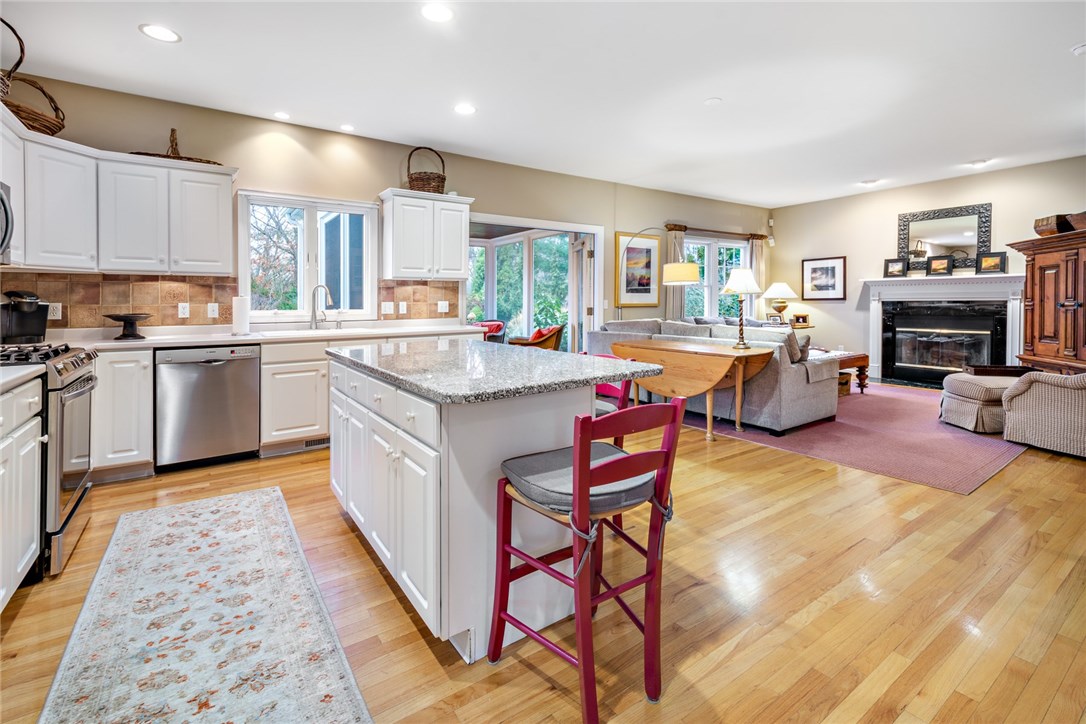 163 Wickford Point Road North Kingstown, RI 02852 - Photo 20 of 40 Gallery Image 20