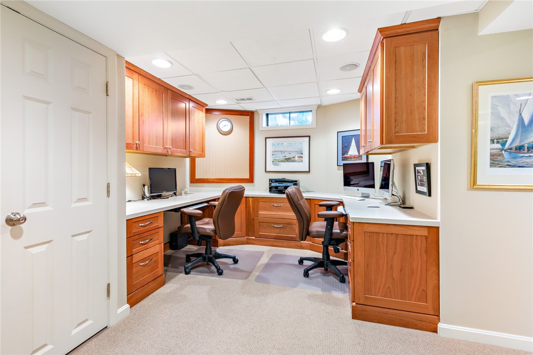 163 Wickford Point Road North Kingstown, RI 02852 - Photo 36 of 40 Gallery Image 36