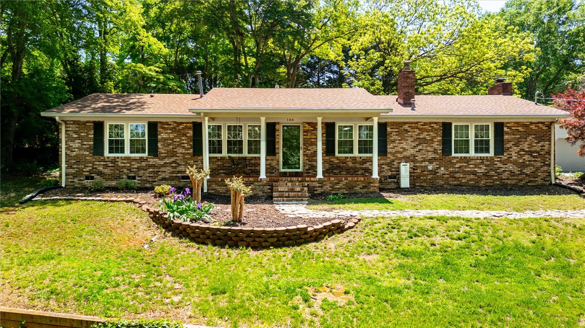 133 Cherokee Road Easley, SC 29642 - Photo 2 of 37