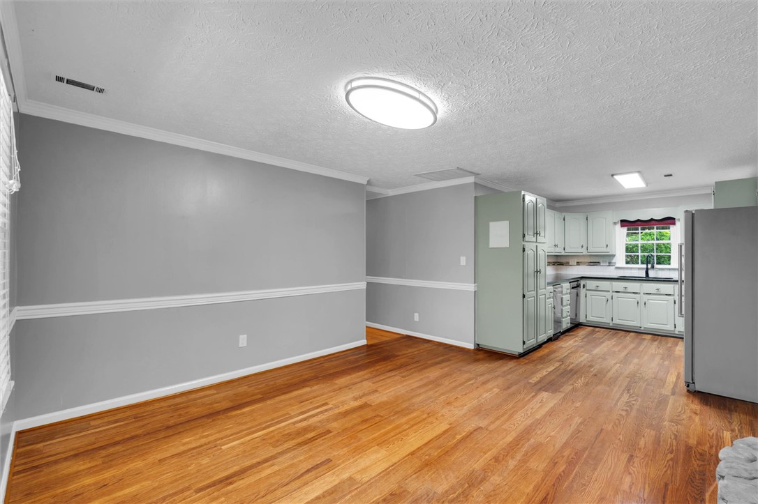 133 Cherokee Road Easley, SC 29642 - Photo 10 of 37