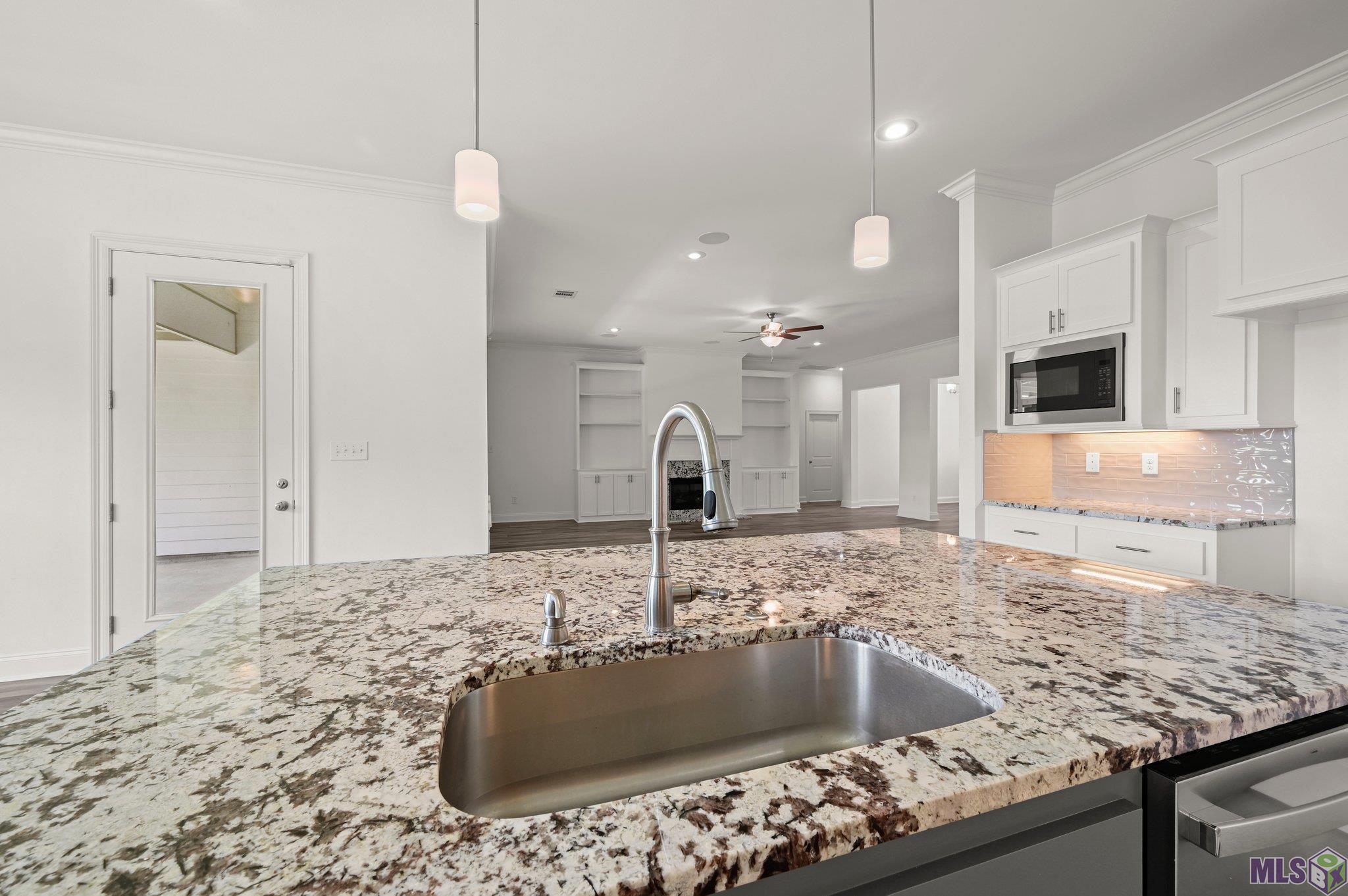 13337 Belle Prairie Drive Prairieville, LA 70769 - Photo 13 of 36