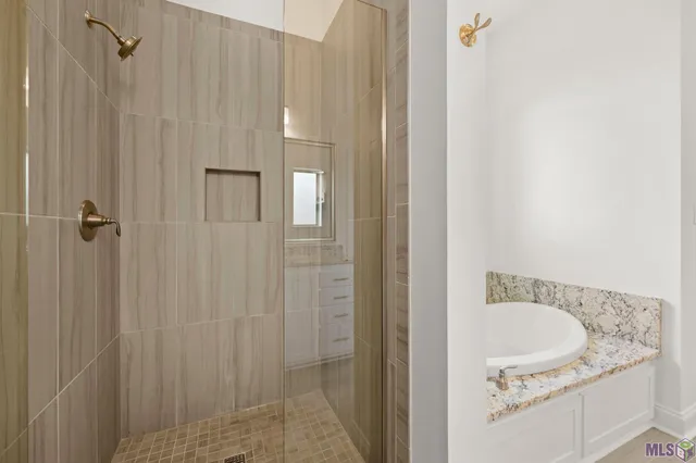 $484,000 | 13337 Belle Prairie Drive, Prairieville, LA 70769