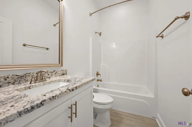 $484,000 | 13337 Belle Prairie Drive, Prairieville, LA 70769