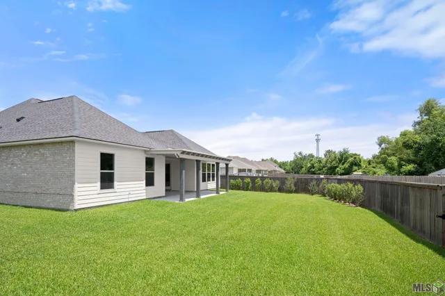 $484,000 | 13337 Belle Prairie Drive, Prairieville, LA 70769