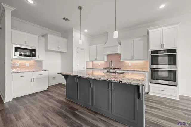 $484,000 | 13337 Belle Prairie Drive, Prairieville, LA 70769