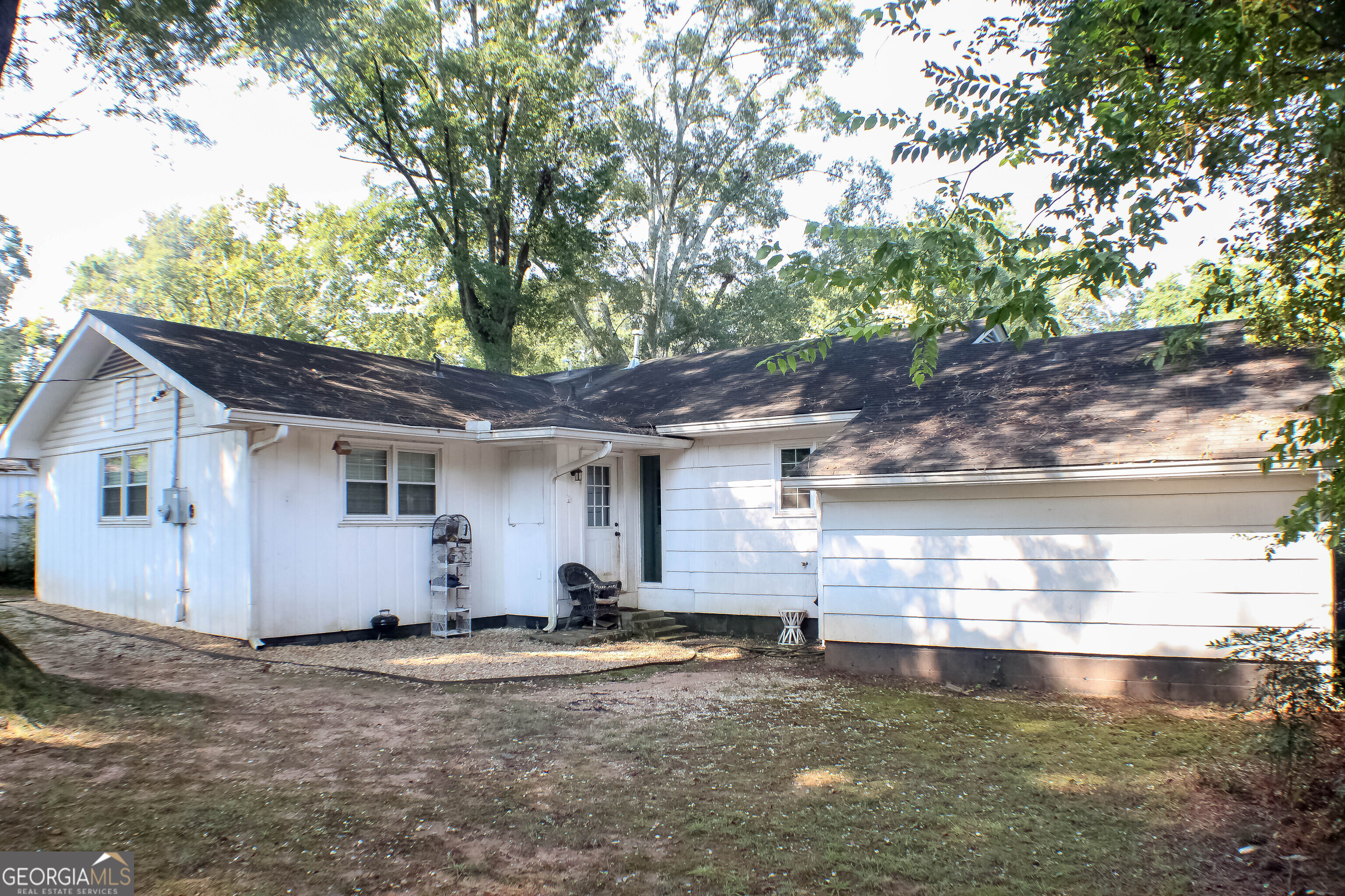 311 Roswell Avenue Southeast Rome, GA 30161 - Photo 20 of 21 a view of a house with a yard
