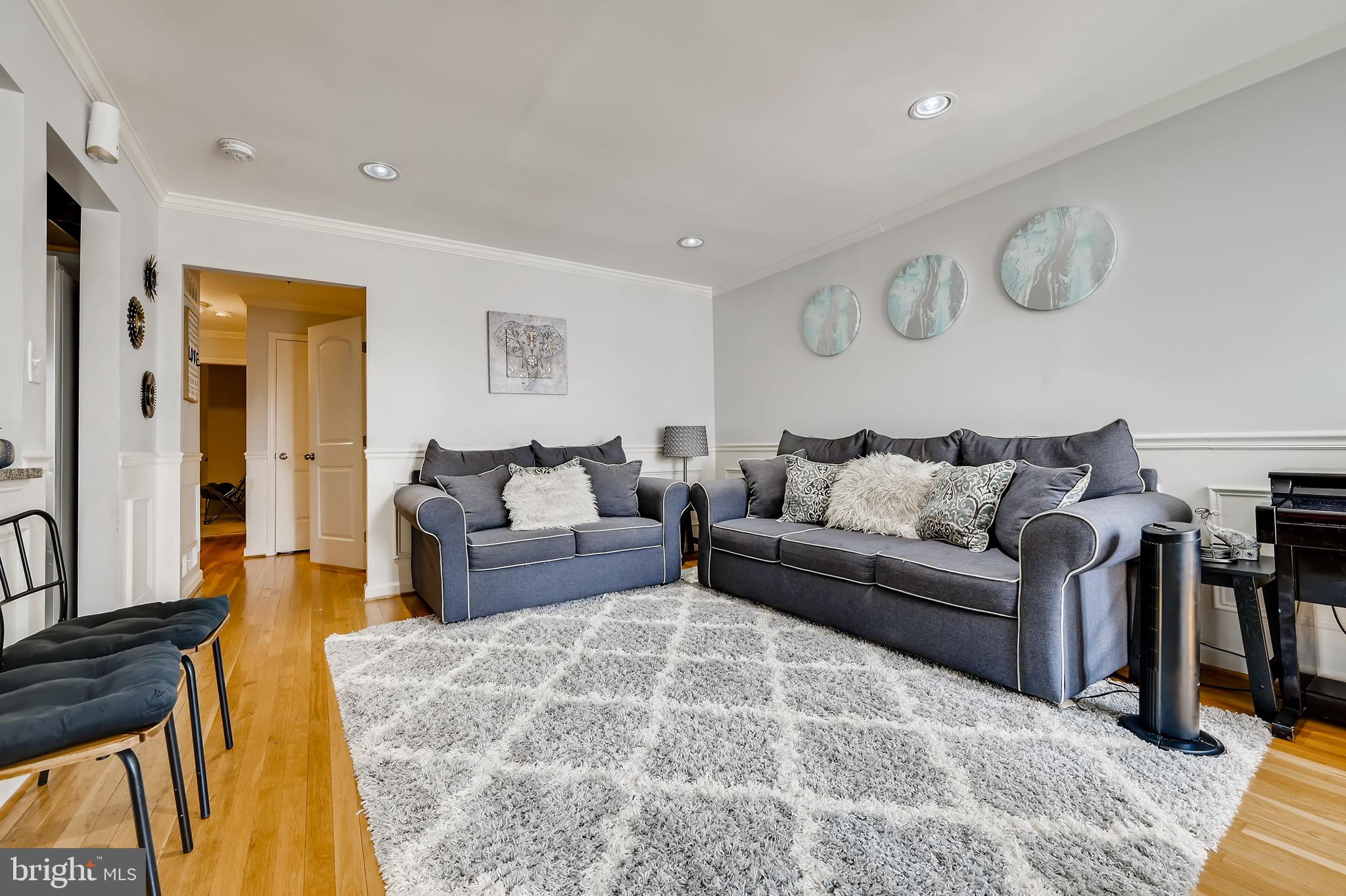 6207 Norvo Road Baltimore, MD 21207 - Photo 2 of 15