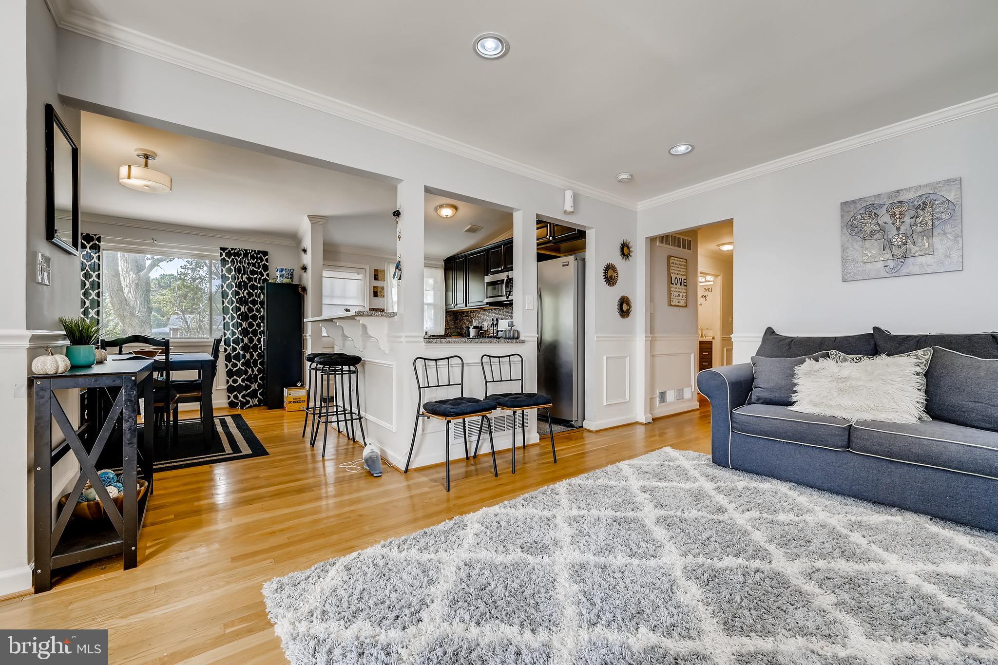 6207 Norvo Road Baltimore, MD 21207 - Photo 3 of 15