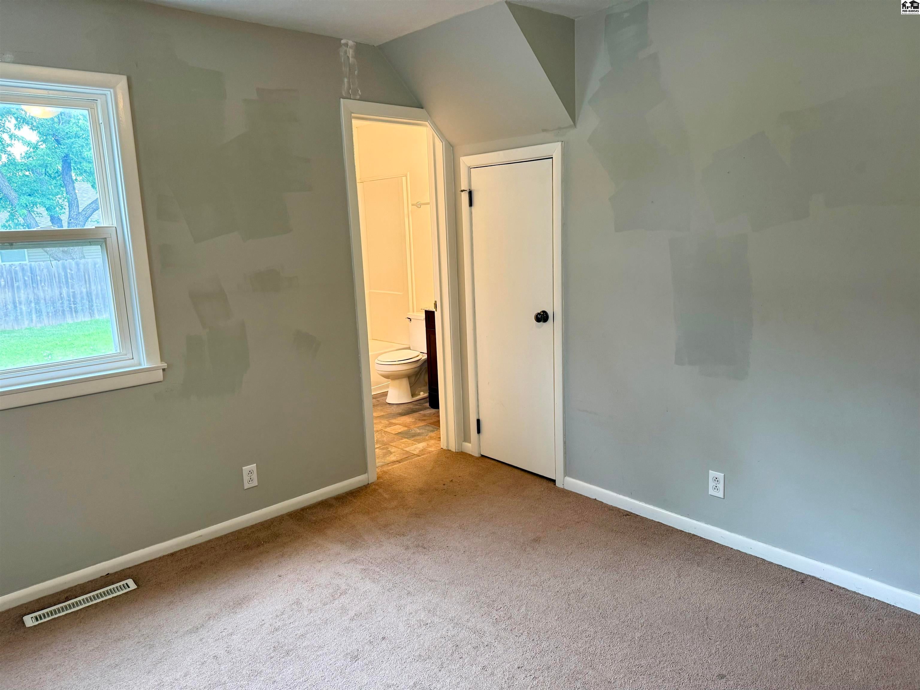 301 Hudson Street Inman, KS 67546 - Photo 11 of 16 Gallery Image 11