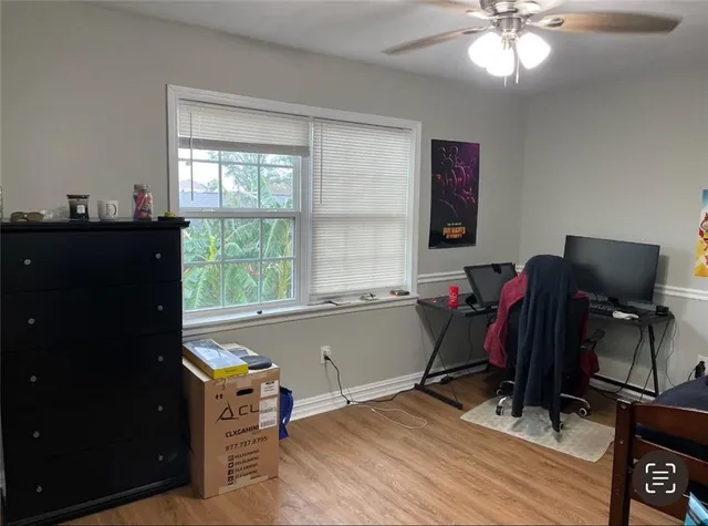 $2,400 | 3805 North Deerwood Drive, Harvey, LA 70058