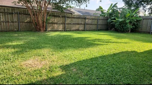 $2,400 | 3805 North Deerwood Drive, Harvey, LA 70058