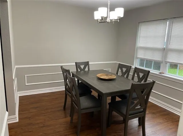 $2,400 | 3805 North Deerwood Drive, Harvey, LA 70058